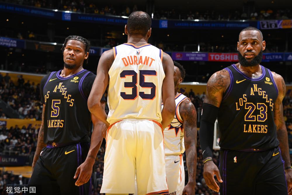 充满了好奇 充满了好奇