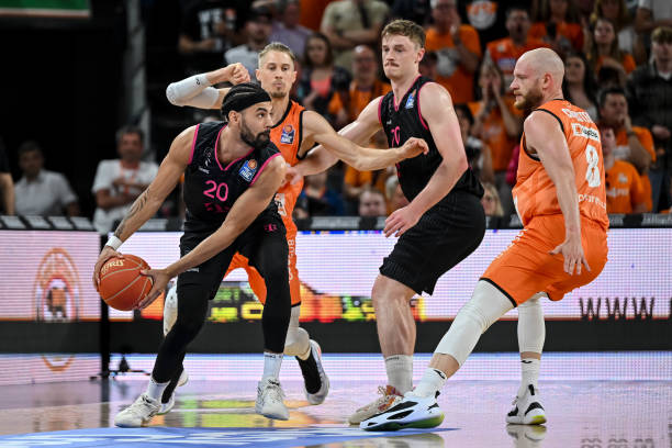 用户侧的固 用户侧的固